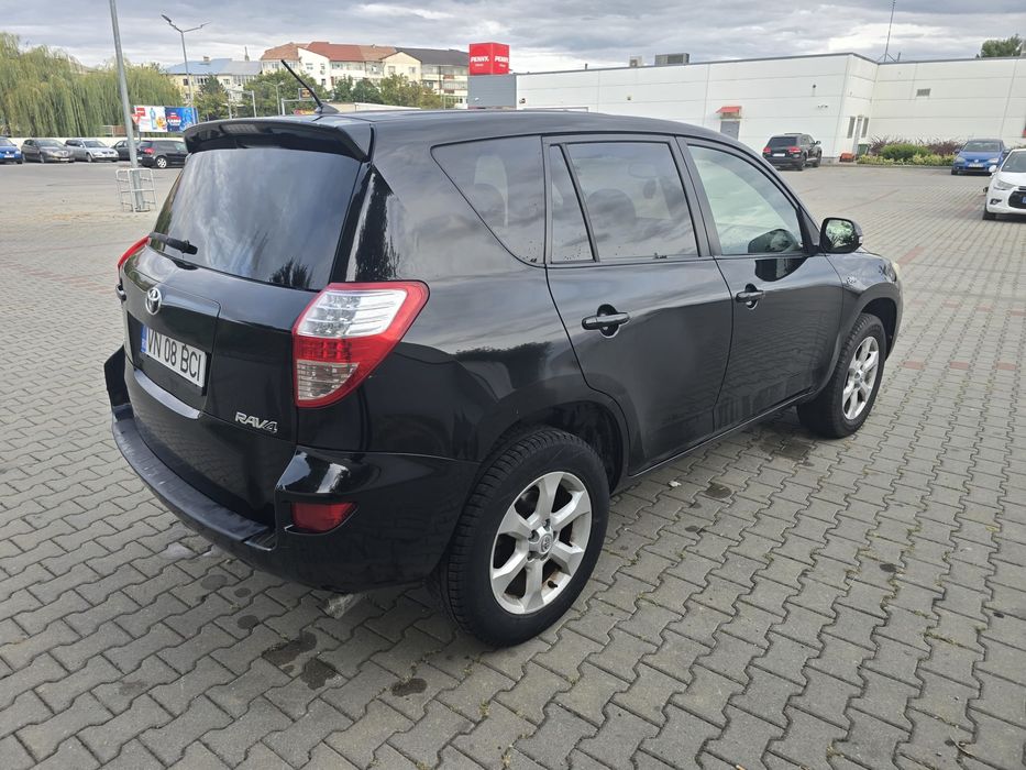Toyota RAV4 2010 – 4x4, Cutie Automată / Padele, Mecanică Impecabilă (Casetă direcție nouă)
