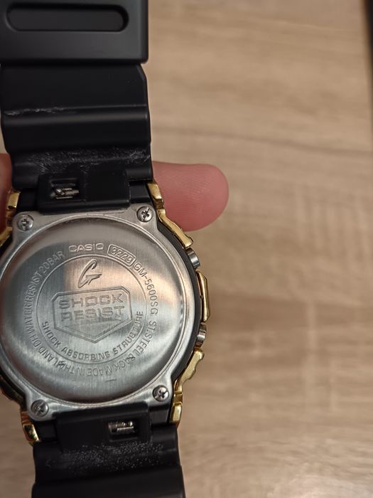 Часовник G Shock GM-5600 SG