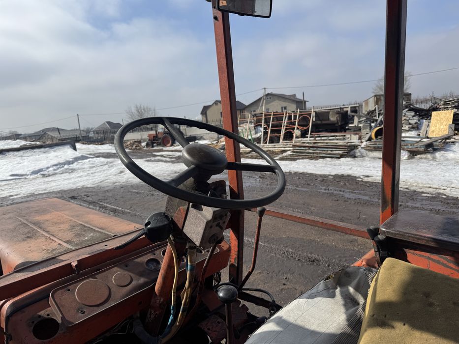 Продается отличный трактор Т 25