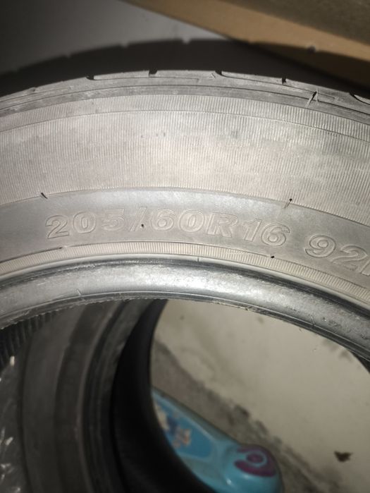 Летние шины 205/60 R16