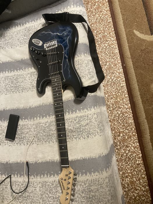 Электрогитара новая