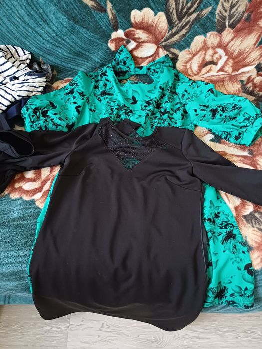 Продам женские вещи