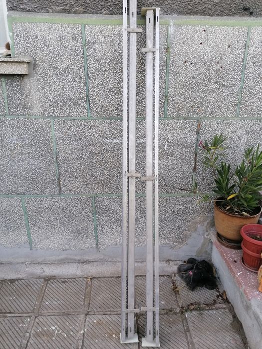 Алуминиеви курнизи