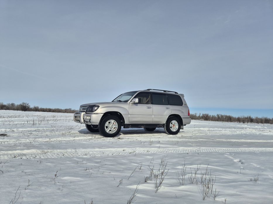 Ланд крузер 100 торг есть