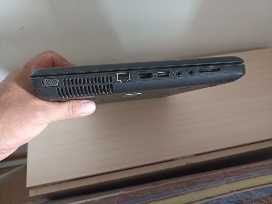 Ноутбук HP в хорошем состоянии!