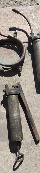 Шприц нагнетателя