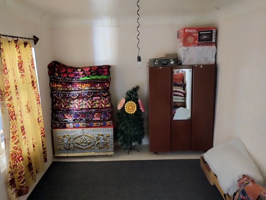 Hovli joy sotiladi 11 sotix