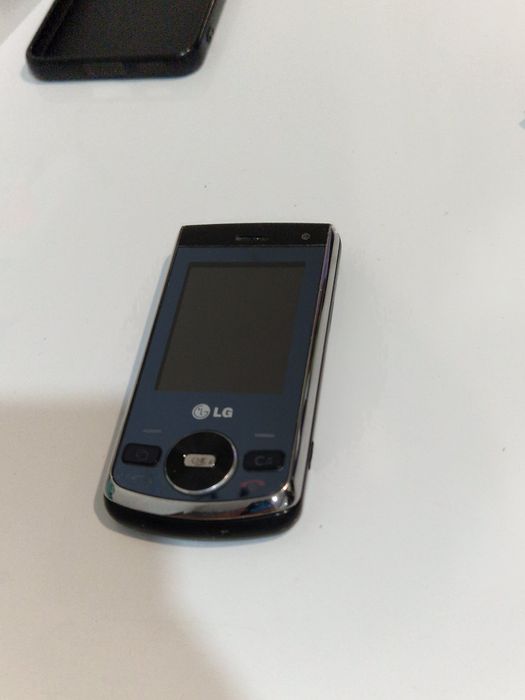 Telefon Lg slide fara capacul de la baterie