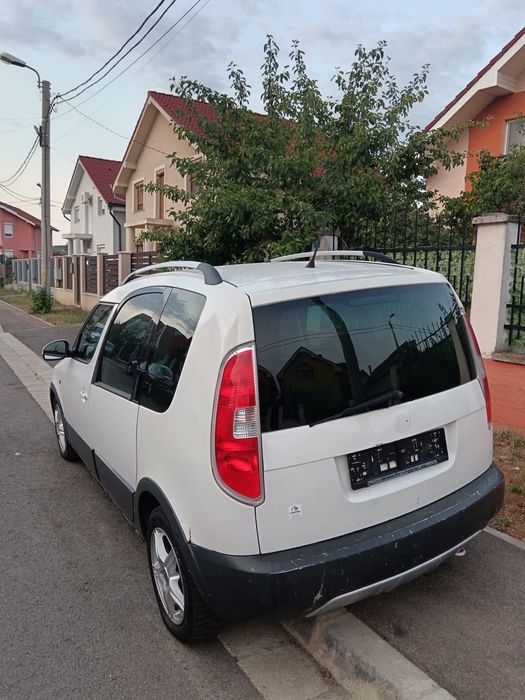 SKODA Roomster 0 — imagine 4