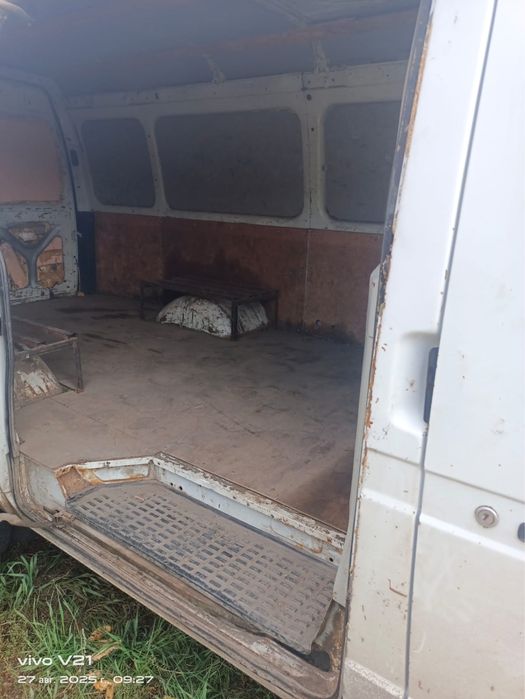 Продам цельнометаллическую газель