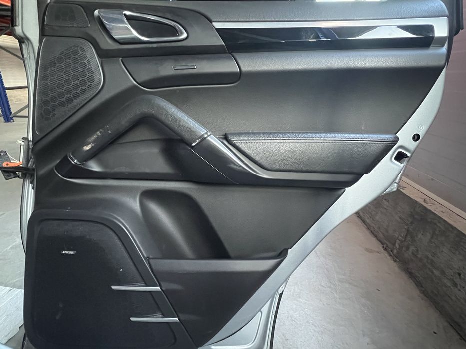 Porsche Cayenne 958 Facelift врата/врати