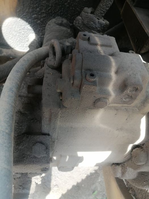 Гидроцилиндры на экскаватор