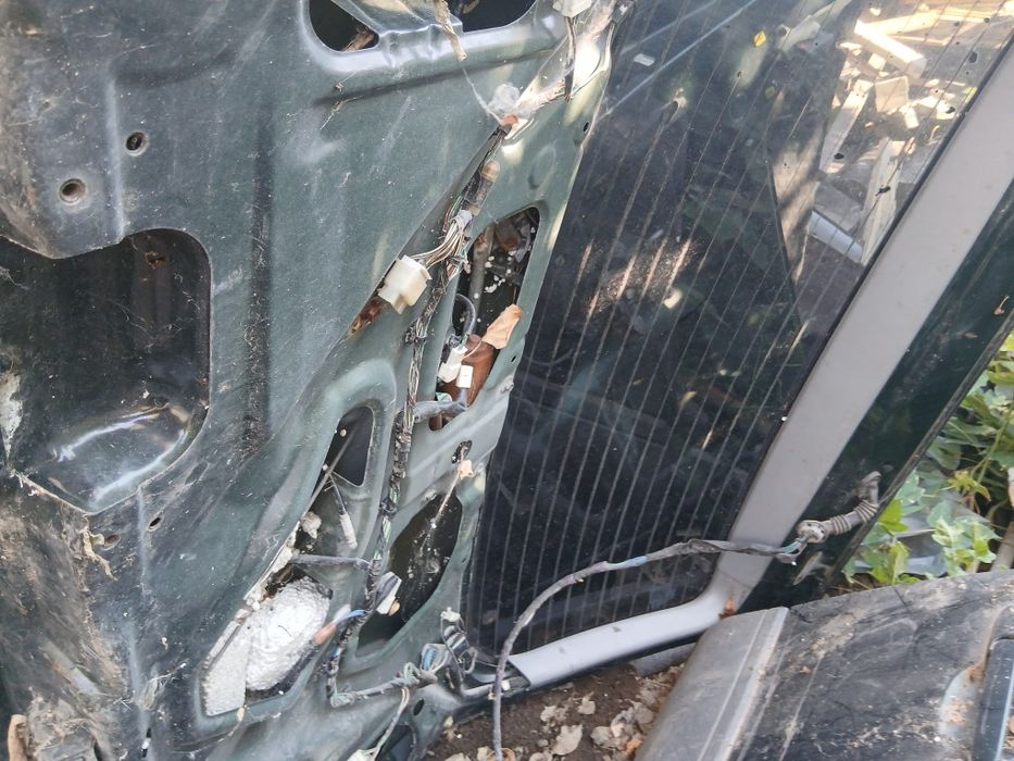 Тойота Сиенна запчасти