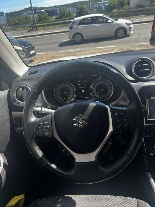 Vand Suzuki Vitara 1.4 BoosterJet Mild Hybrid 48V