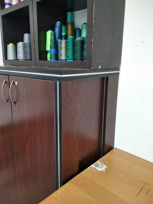 Продаются шкафы, зеркала