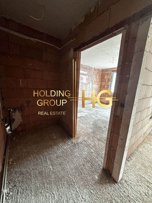 Продава се Двустаен апартамент в Варна, Младост 1 - 57 кв.м за 1667 €/кв.м - Снимка #3