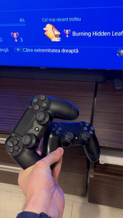 PS4 PRO 1TB 5 manete 40+ jocuri