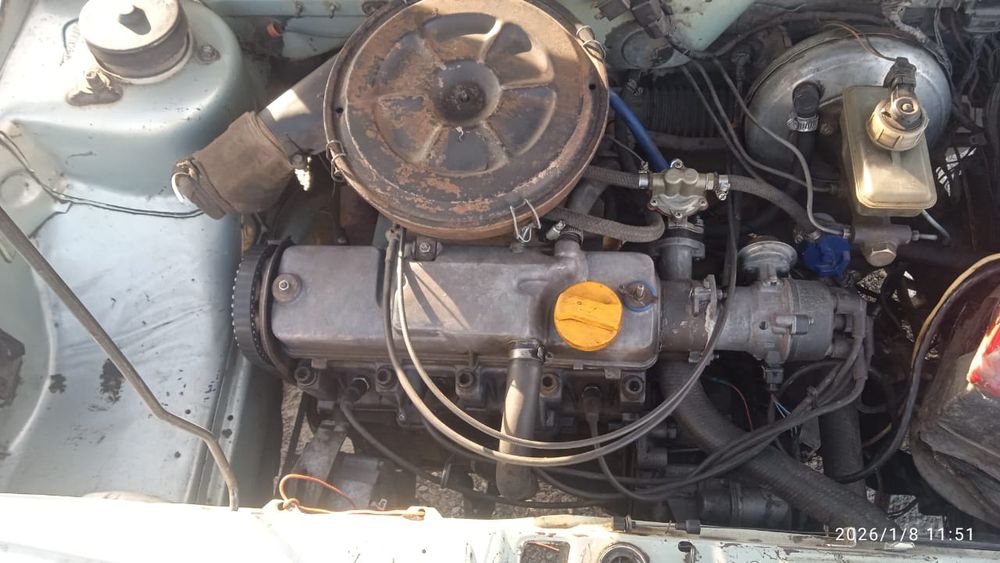 Продаю машину ваз 21099