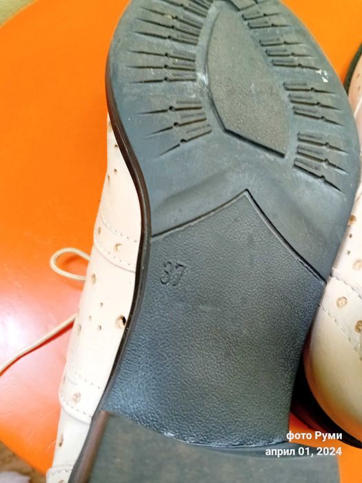 Дамски ортопедични обувки