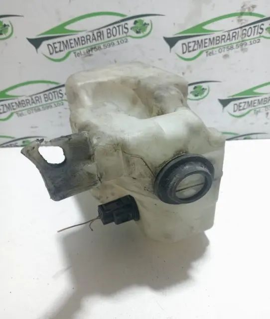 Vas lichid parbriz Volkswagen VW Bora 2001 1.9 TDI MT (130 hp)