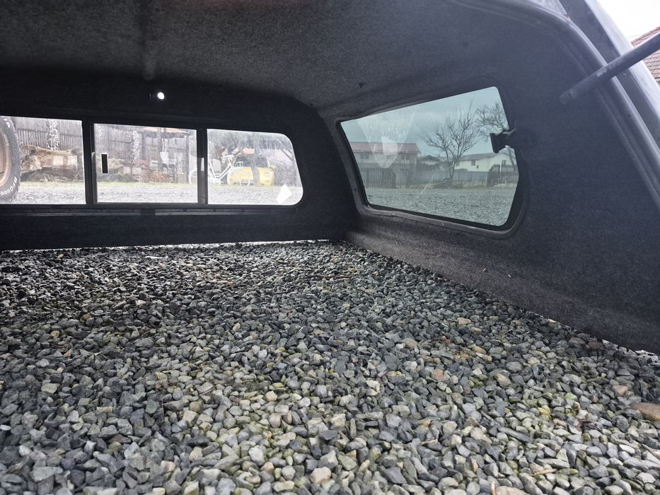 Hardtop,Hartop,Capac Bena, 1 Toyota Hilux,  1 VW Amarok