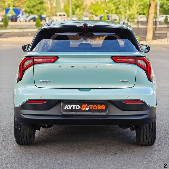 Geely Geometry E, 2023, в идеальном состоянии
