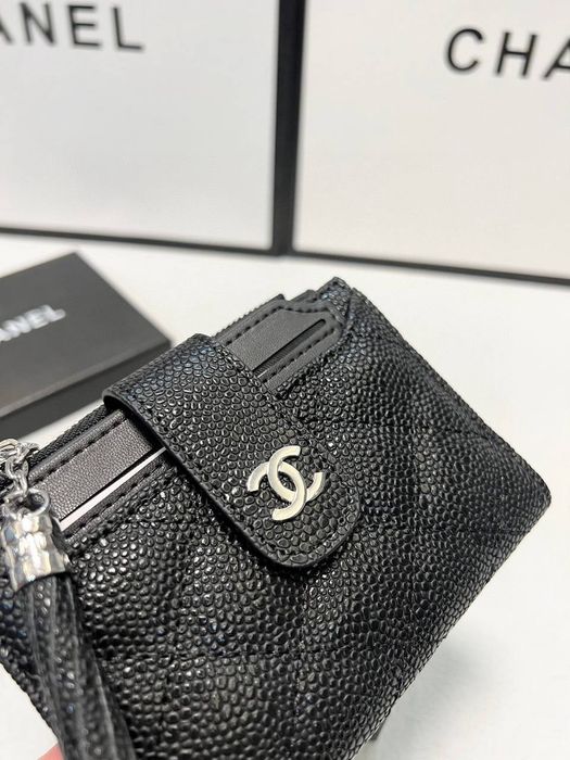 Протмоне на Chanel