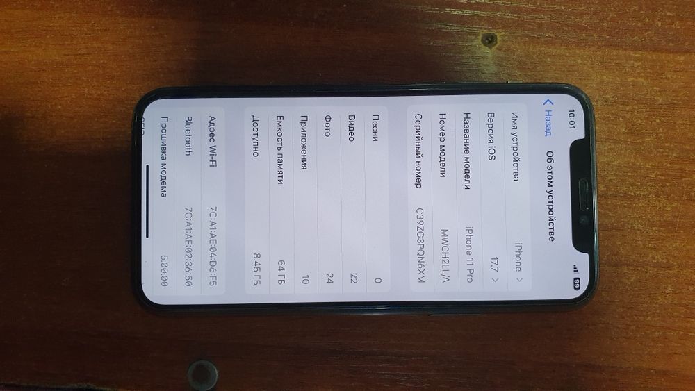 Iphone 11 pro .64 gb.