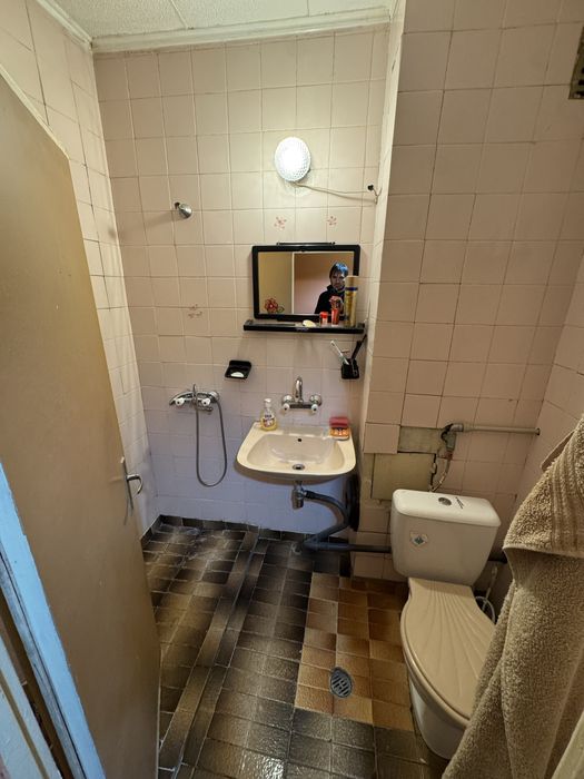 Дава се под наем Двустаен апартамент в Ловеч, Младост - 60 кв.м за 66820.71 € - Снимка #3