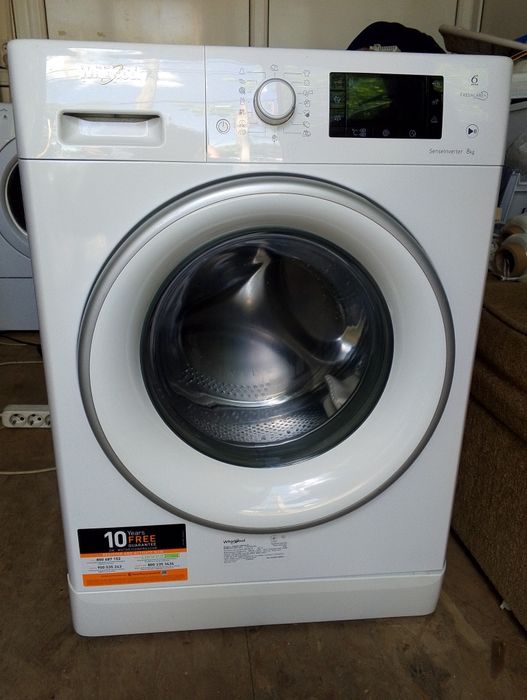 Mașină de spălat rufe Whirlpool 8kg