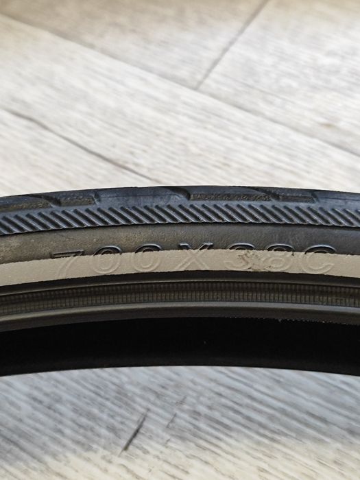 Покрышки 700х38.
