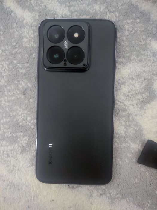 Xiaomi 14 флагман идеальное состояние