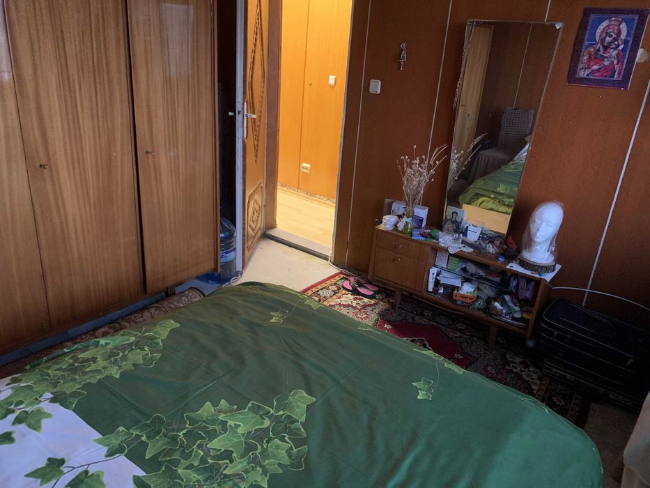 Продава се Тристаен апартамент в Плевен, Сторгозия - 74 кв.м за 1257 €/кв.м - Снимка #16