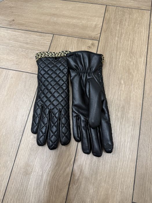 Перчатки кожаные Шанель