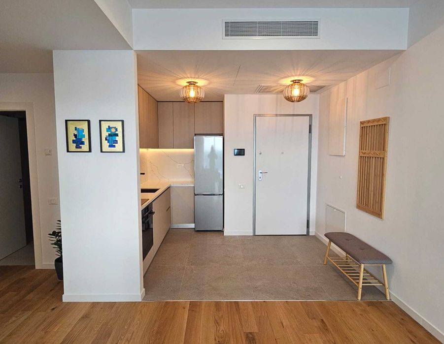 Inchiriere 2 cam Up Site