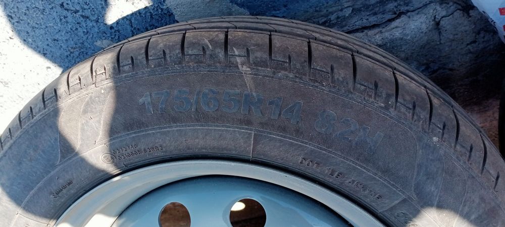 Продам шины с дисками