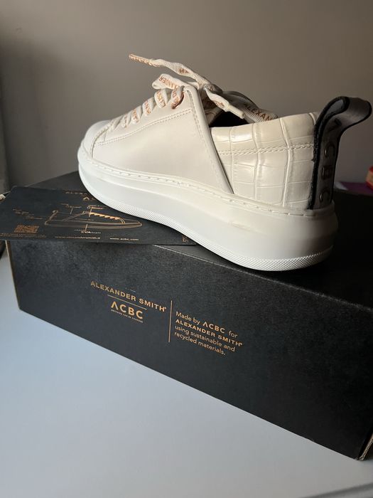 Сникърси Alexander Smith