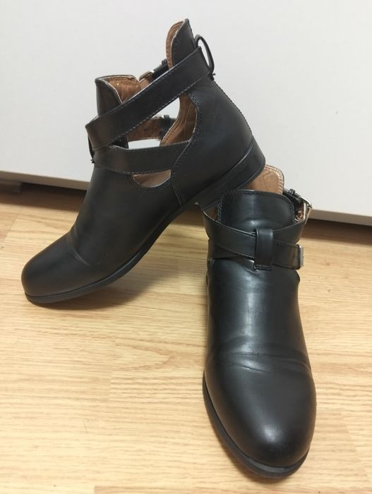 Vând botine damă