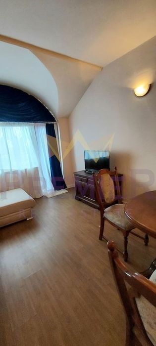 Дава се под наем Двустаен апартамент в к.к. Св.Св. Константин и Елена - 65 кв.м за 51 € - Снимка #3