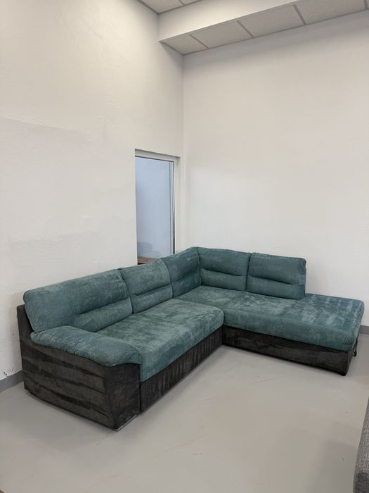 Coltar extensibil cu lada de depozitare