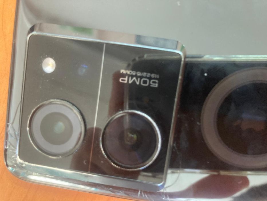 Продам Xiaomi 13t