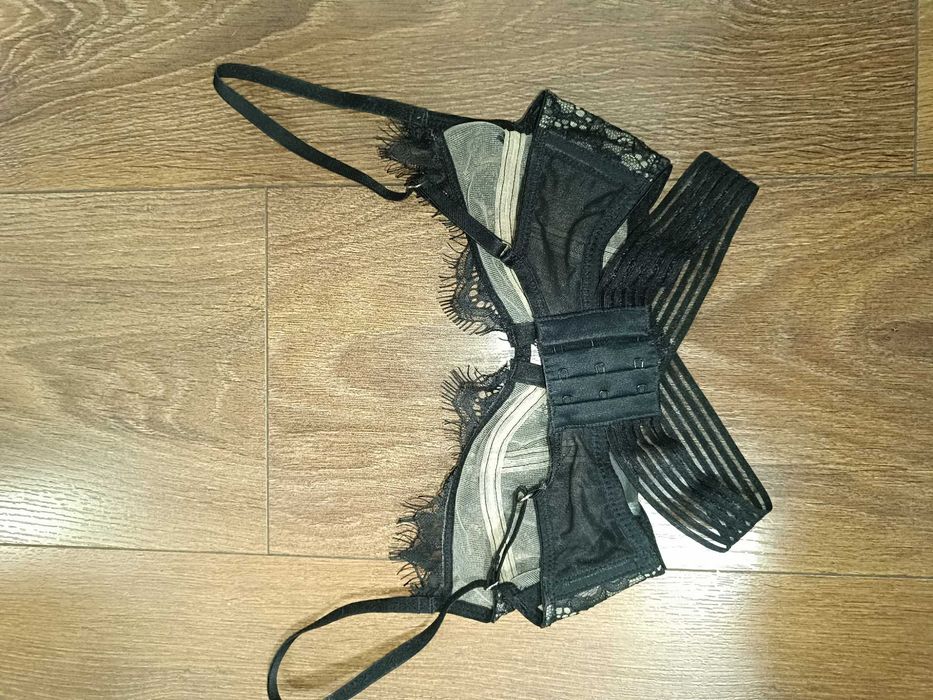 Сутиен за малка чашка и обиколка 60с/65b