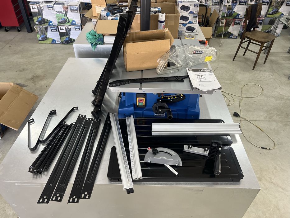 Стационарен циркуляр -Scheppach HS250L и Scheppach HS110