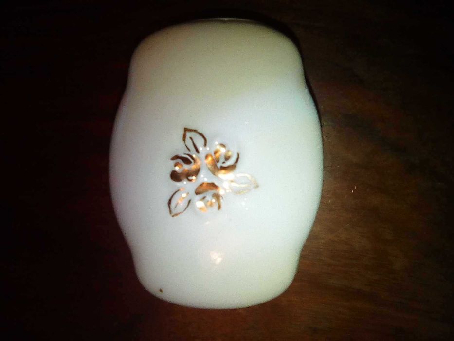 кутийки с капаче за бижута бижутерки от порцелан и дърво