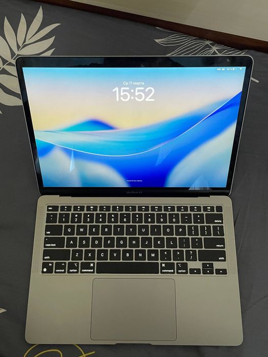 Macbook Air M1 8/256