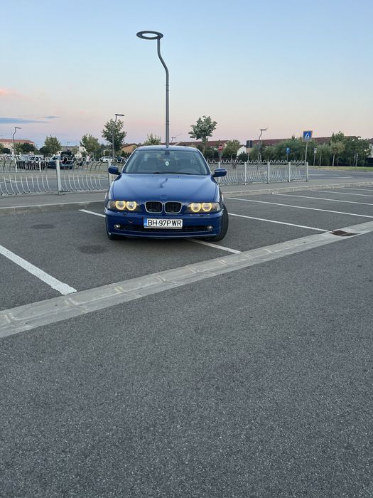 BMW 5 Series 0 — imagine 4