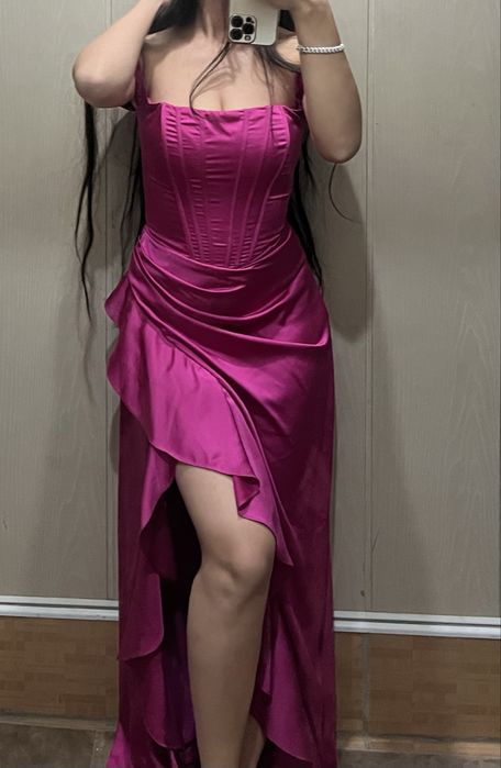 Вечернее платье в пол, длинное