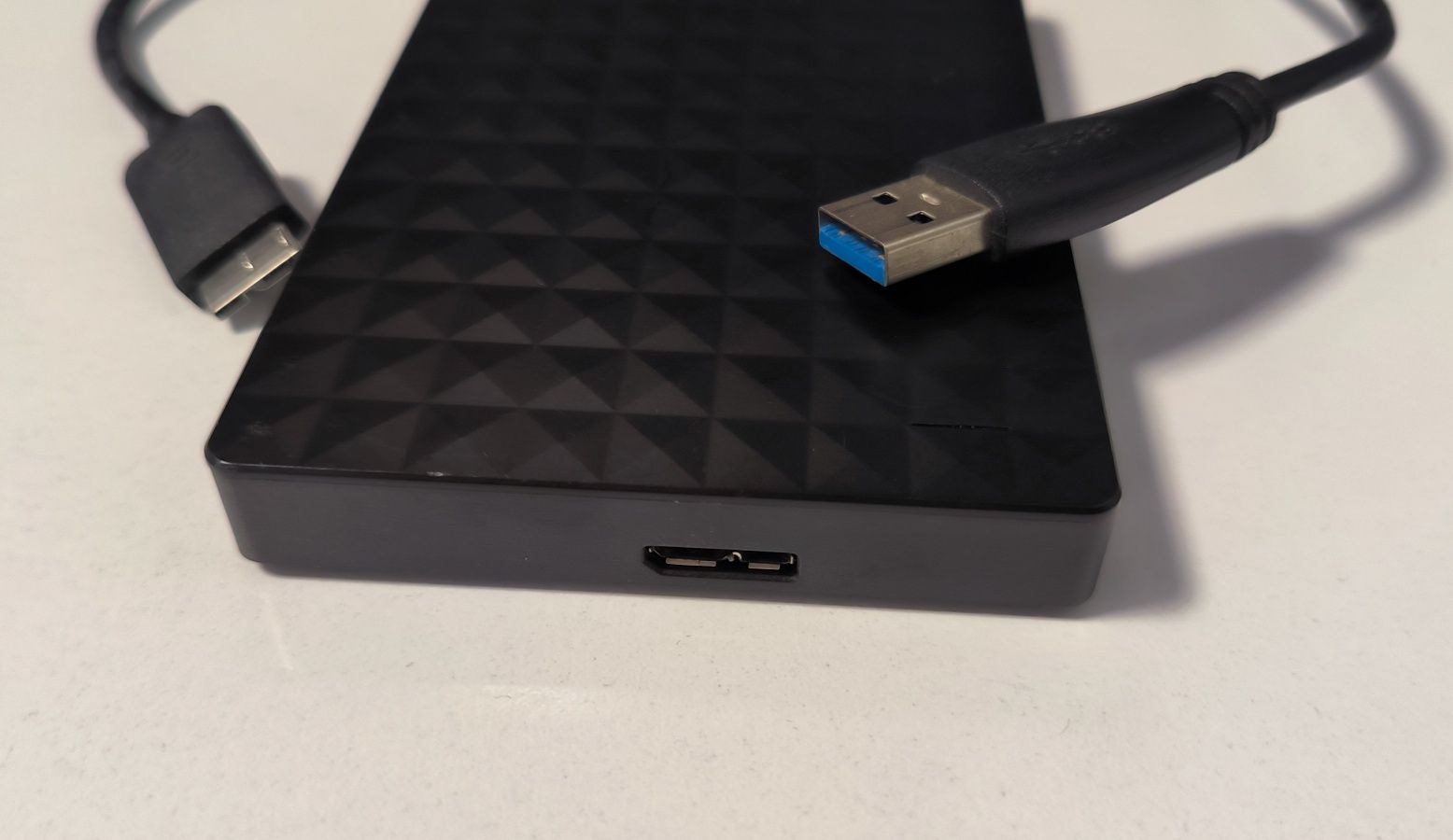 1 TB външен хард диск HDD Seagate 1TEA5-500 гр. Пловдив Тракия • OLX.bg