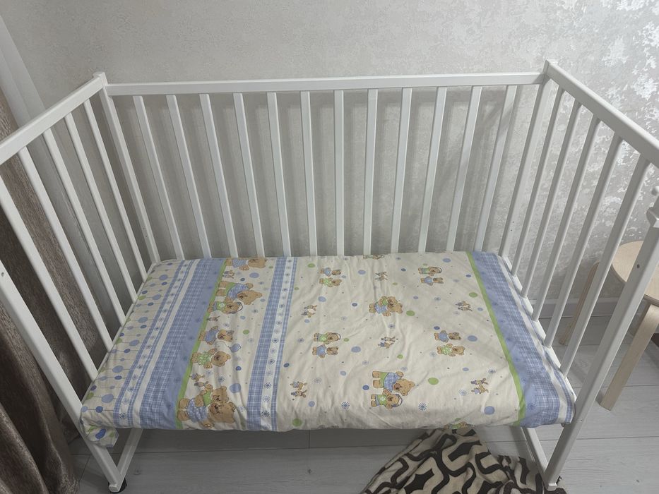 Продам кровать