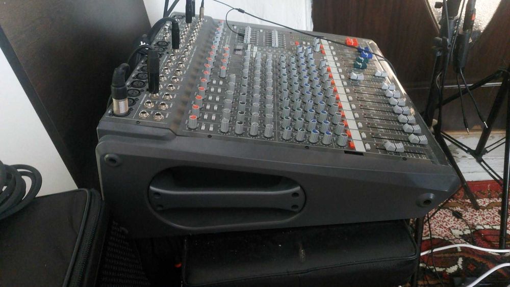 Mixer profixx activ 2x700 wtt pawermatte 10002 3 ani garantie